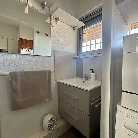 Apartment Lumineux Avec Terrasse, Parking - 4 Pers A - Fr-1-388-232